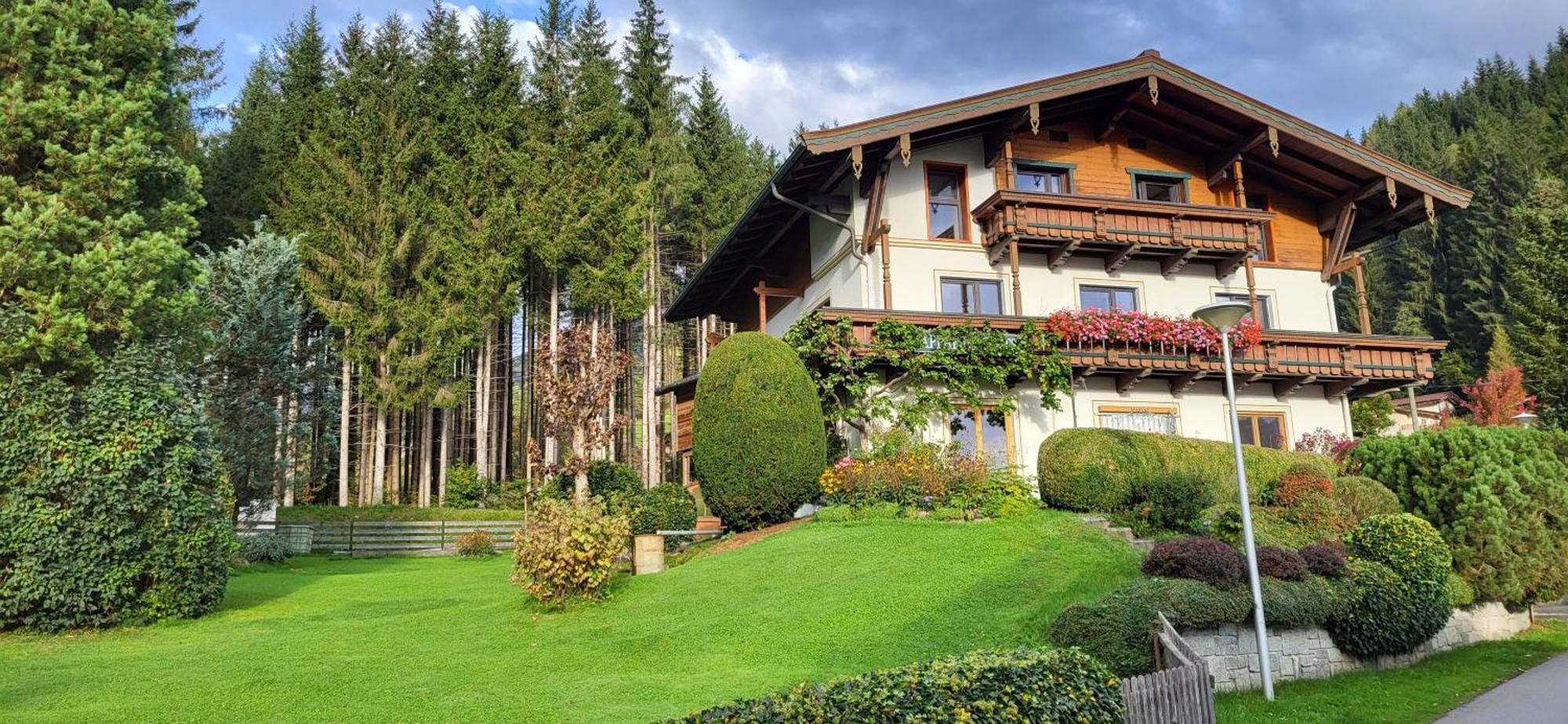 Neukirchen am GroßvenedigerAm Waldrand 252公寓 外观 照片